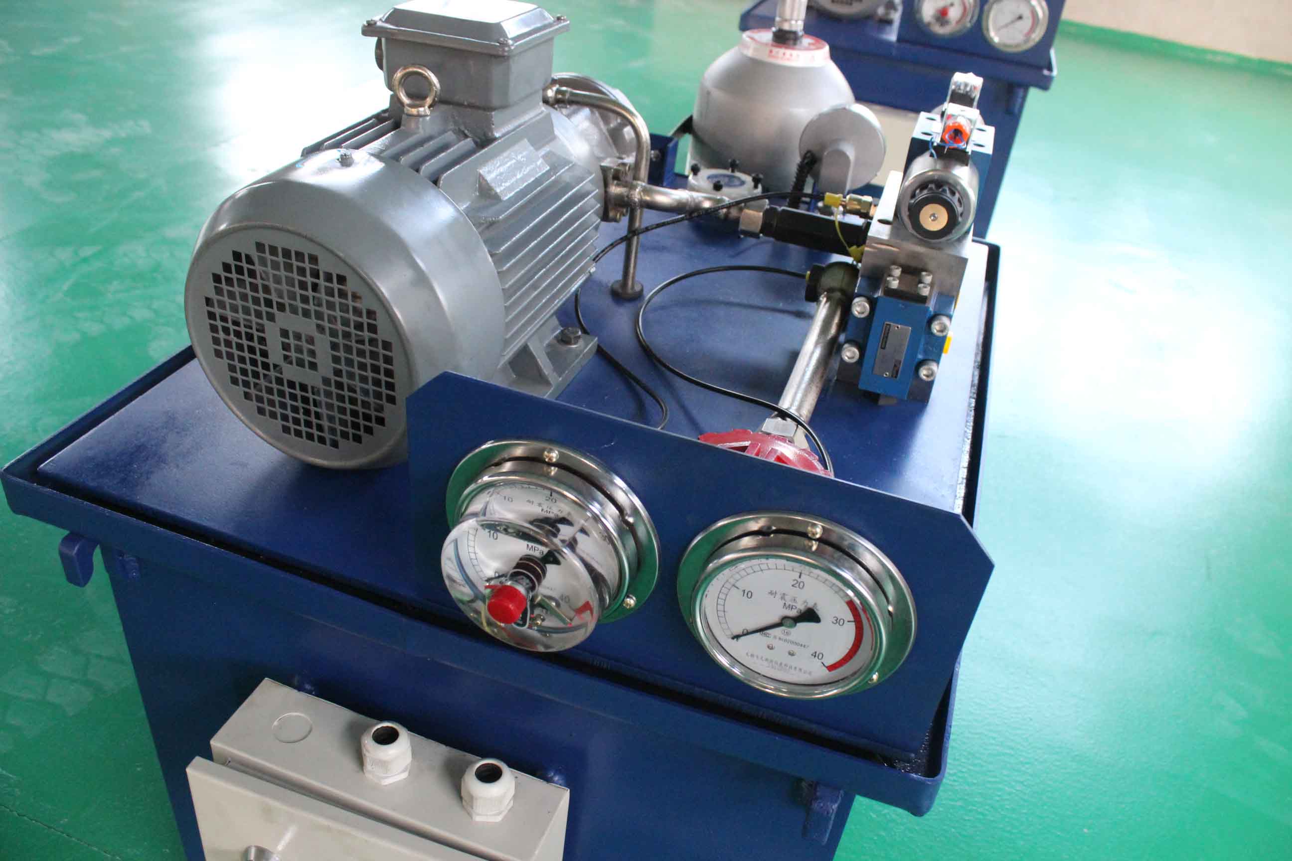 專用機床配套液壓系統